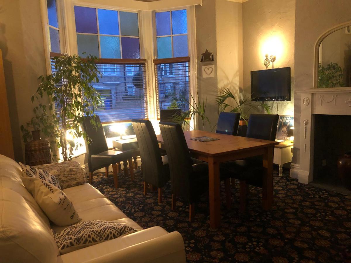 North Sands Guest house 2*