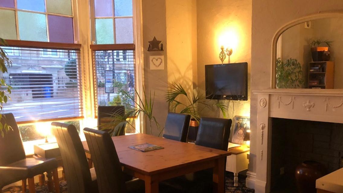 Guest house North Sands